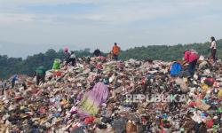 Ramadhan Berkah, Dibalik Gurun Sampah TPA Sarimukti