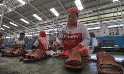 Pabrik Sepatu Bata di Purwakarta Tutup, Lebih dari 200 Karyawan Kena PHK
