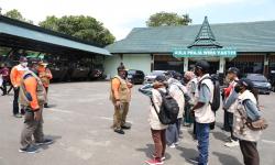 Pemerintah pusat melalui Badan Nasional Penanggulangan Bencana (BNPB) tengah melakukan inisiasi pembentukan gerai masker di beberapa lokasi Venue Pekan Olah raga Nasional (PON) XX di Kota Jayapura.