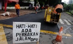 Pemkab Bekasi Gelontorkan Rp 6,5 Miliar untuk Perbaiki Jalan Tegal Danas