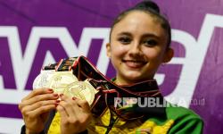 Si Cantik Sutji yang Jadi Idola Baru di Arena Senam