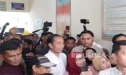 Jokowi Mengaku Banyak Dihubungi Calon Kepala Daerah Usai <em>Quick Count</em>