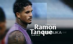 Persib Rekrut Kiper Adam Przybek dan Striker Ramon Tanque 