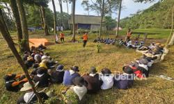 Rumah Zakat menggelar Volunteer Basic Training (VBT) 2026 selama tiga hari sejak 10 sampai 12 Juli 2026 di Camping Ground Villa Pink, Taman Nasional Gunung Halimun Salak, Kabupaten Bogor.
