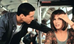 Keanu Reeves dan Sandra Bullock Janji Bakal Main Film <em>Bareng </em>Lagi Sebelum Meninggal