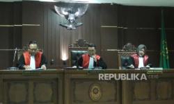 Diwarnai Intervensi, Sidang Pertama Gugatan Ijazah Jokowi di PN Sleman Ditunda