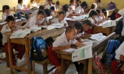 Ribuan Lulusan SD di Cimahi tak Bisa Tertampung di SMP Negeri
