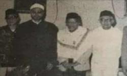Ustadz Fahmi Salim Unggah Foto Syekh Yusuf Al-Qaradhawi Bersama Hamka Hingga Natsir