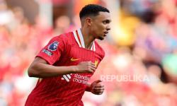 Alexander-Arnold Dicemooh di Anfield karena Ingin Tinggalkan Liverpool, Robertson Pasang Badan