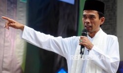 Nasihat UAS bagi yang Doanya Belum Dikabulkan Allah