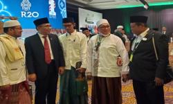 In Picture: Hadiri Muktamar Fikih Peradaban, Waketum MUI Doakan NU Semakin Berjaya 