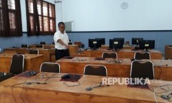 Puluhan Unit Komputer di SMAN 25 Bandung Hilang Digondol Maling