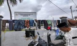 Warga Pidie Jaya mengungsi di Cagar Budaya Masjid Tuha di Pidie Jaya, Aceh, Rabu (3/12/2025).