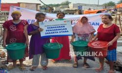 Zurich Syariah dan Rumah Zakat Bantu Korban Kebakaran Penjaringan