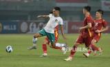Pelatih Vietnam U-19 Sebut Suporter Indonesia Pengaruhi Mental Pemain 