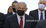 Netanyahu Tuduh Perdana Menteri Lapid Hasut Tentara untuk Memberontak