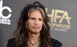 Steven Tyler Masuk Rehabilitasi, Aerosmith Batalkan Konser