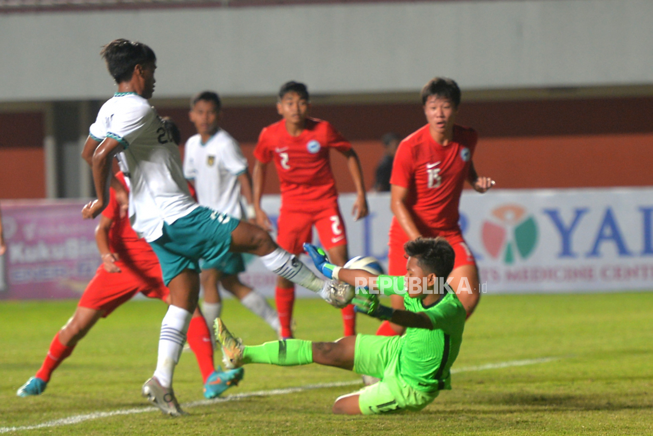 Indonesia u16 vs singapura u16