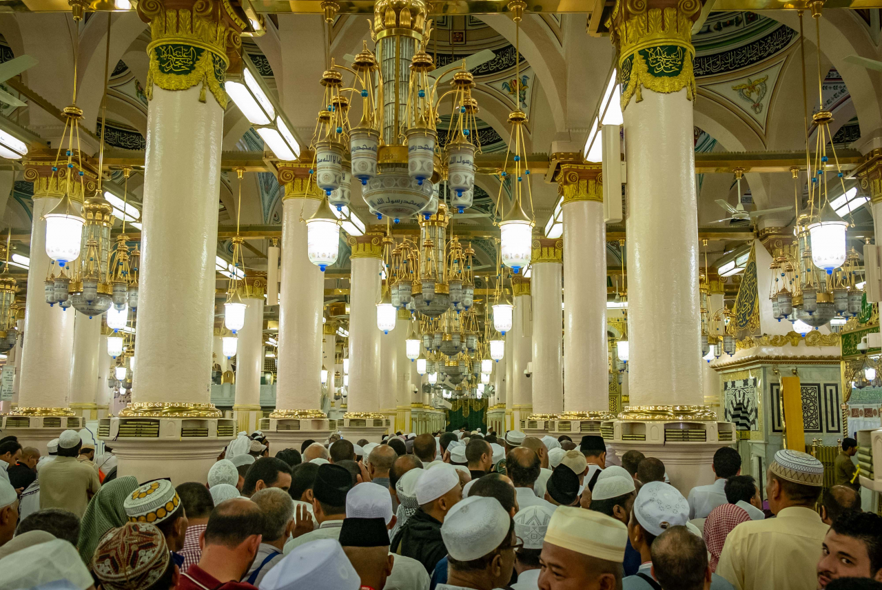 Suasana di dalam Raudhah Masjid Nabawi
