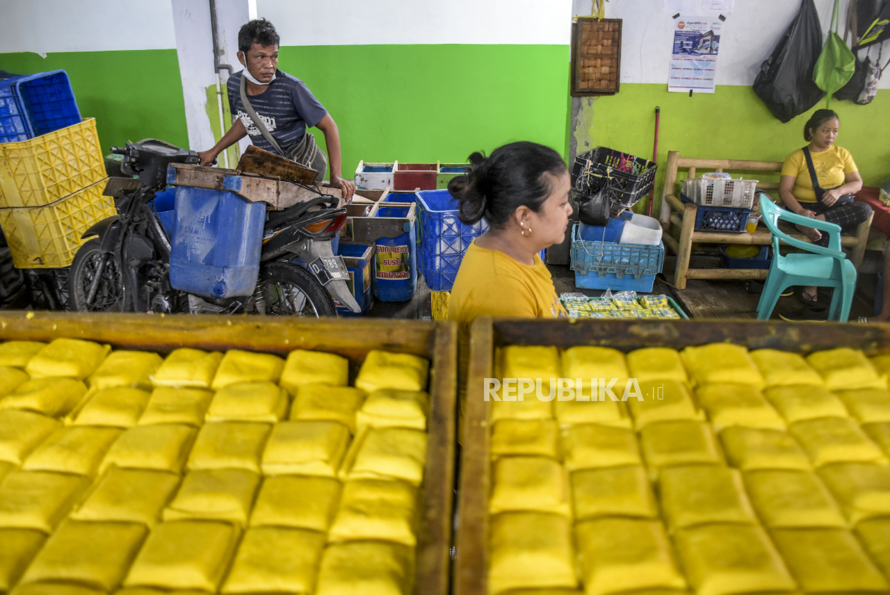 Pabrik Tahu Kembali Beroperasi