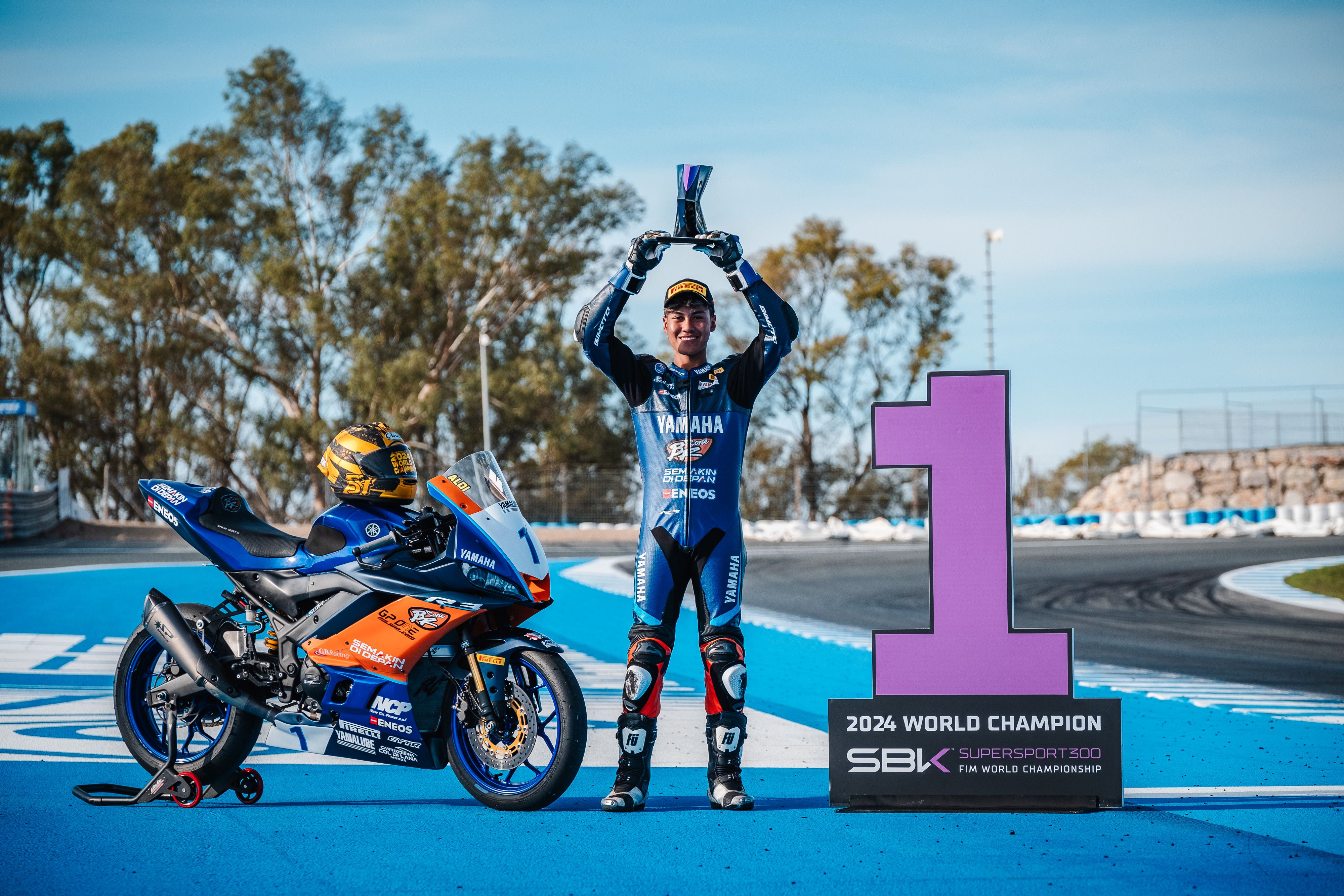 11NOVBUBT-Sejarah Juara Dunia Aldi Satya Mahendra, Merah Putih Yamaha Semakin di Depan ! (10)