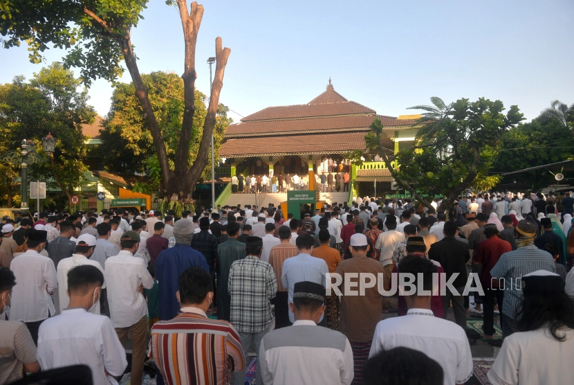 Sholat Idul Fitri.