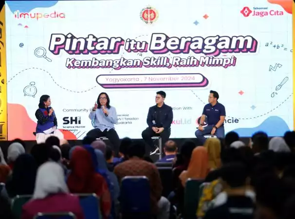 Telkomsel Perkuat Ekosistem Digital Pendidikan dengan Inisiatif Telkomsel Jaga Cita