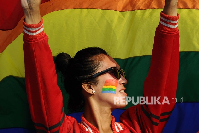 LGBT. Setidaknya ada 10 negara yang melarang keras praktik LGBT dan pelakunya bisa dihukum mati. Foto: Republika.