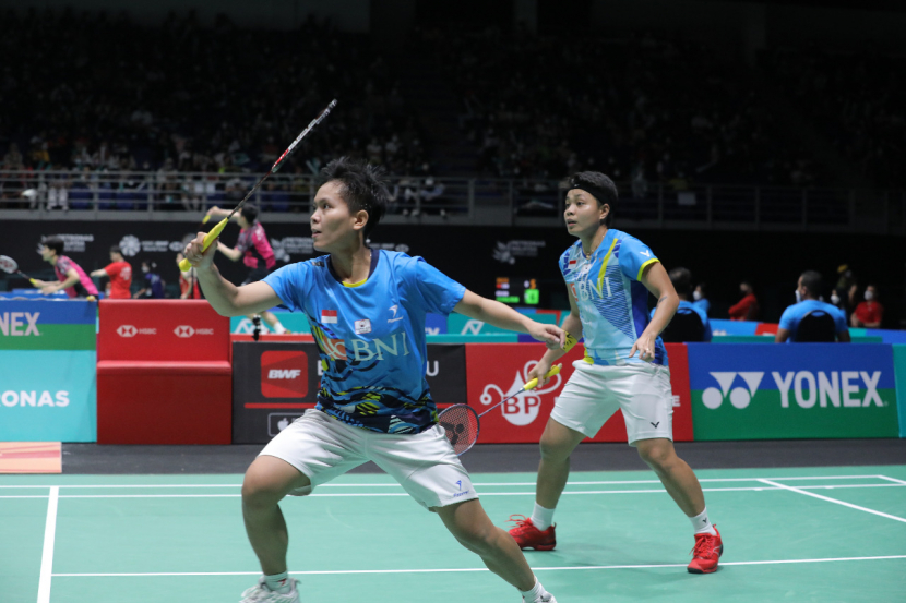 Indonesia mengirimkan tiga wakilnya ke babak semifinal Malaysia Open 2022 Super 1000. Di antaranya pasangan ganda putri Apriyani Rahayu/Siti Fadia Silva Ramadhanti.