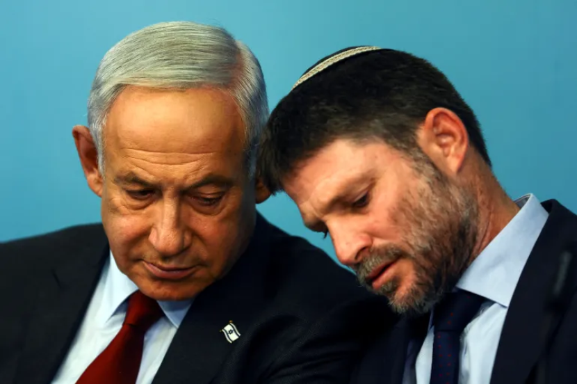 Perdana Menteri Israel Benjamin Netanyahu dan Menteri Keuangan Israel Bezalel Smotrich [File: Ronen Zvulun/Pool]