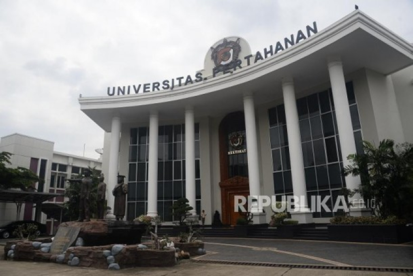 Salah satu gedung utama di Universitas Pertahanan, Sentul, Bogor, Jawa Barat, Senin (17/2). (dok. Republika/Prayogi)