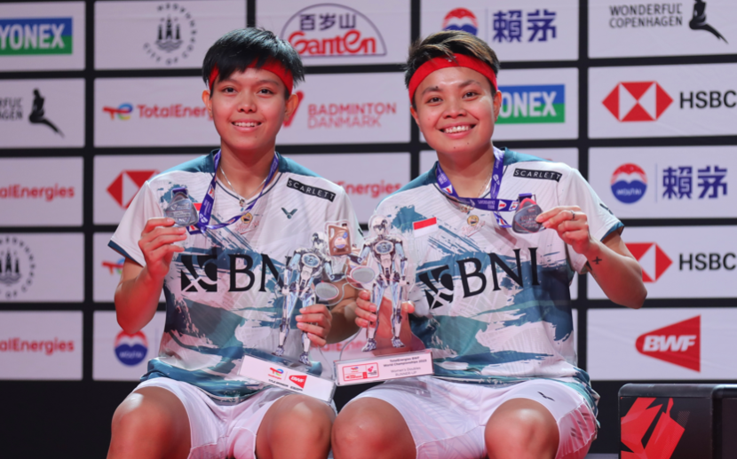 Pasangan ganda putri Indonesia Apriyani Rahayu/Siti Fadia Silva Ramadhanti menjadi finalis di Kejuaraan Dunia BWF 2023.