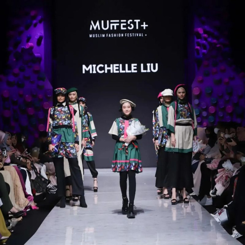 Michell Liu Clock