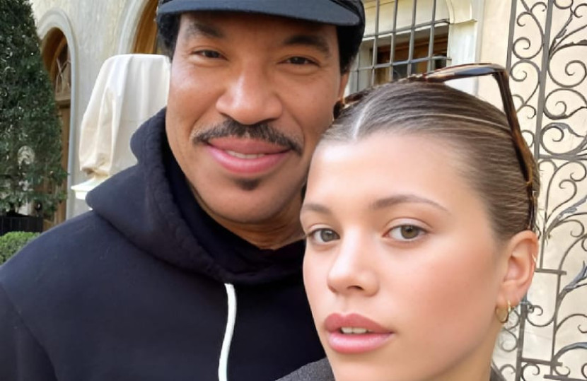 Lionel Richie dan Sofia Richie/MusicNews