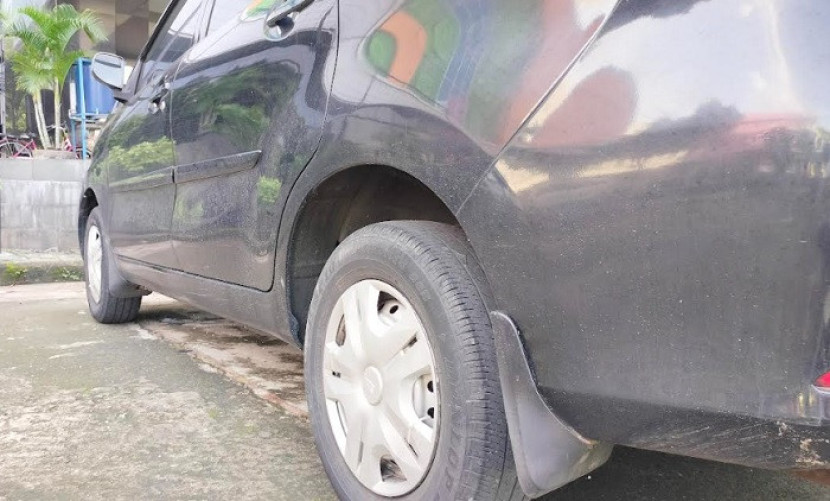 Body mobil yang kotor apabila tidak cepat dibersihkan dapat memicu karat.     dok Motoresto.id