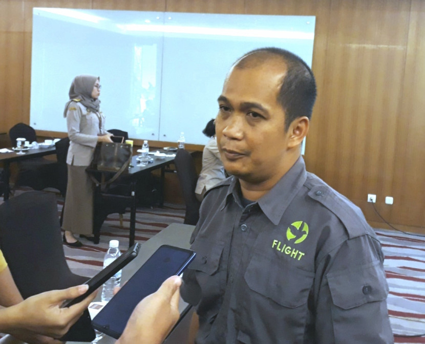 Direktur Eksekutif Flight (Protecting Indonesia’s Birds) Morison Guciano. (Foto: Mursalin Yasland) 