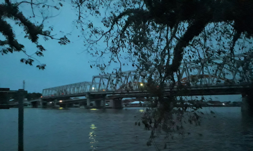 Jembatan dunia. (Ilustrasi Foto: Sumatralink/Mursalin Yasland)