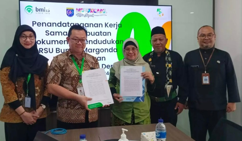 Disdukcapil Kota Depok saat melakukan kerjasama dengan RS Bunda Margonda, Kamis (16/02/2024). Foto: Dok Diskominfo Kota Depok.