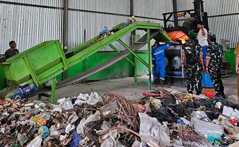 Mesin pemusnah sampah bantuan PTBA yang sudah beroperasi di TPA Bukit Kancil, Muara Enim. (FOTO: Humas PTBA)