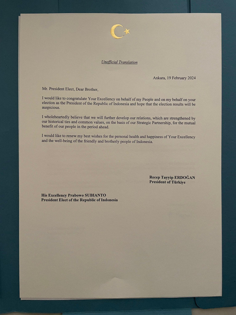 Surat dari Presiden Turki Recep Tayyip Erdogan untuk Prabowo Subianto. Sumber:Republika.co.id