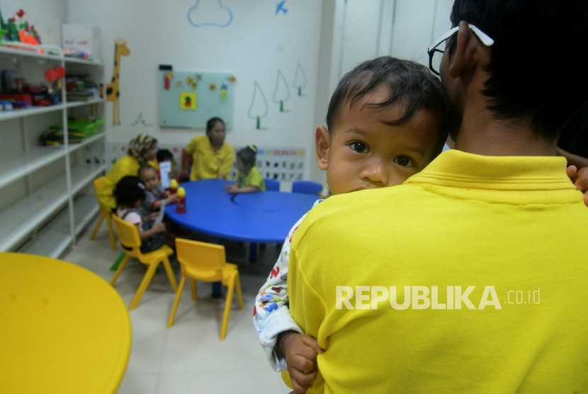  Anak-anak. Orang tua perlu waspada terhadap tanda-tanda anak-anak terkena gagal ginjal akut. Foto: Republika.