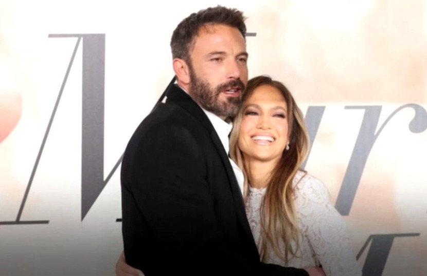 Ben Affleck dan Jennifer Lopez/screenshot