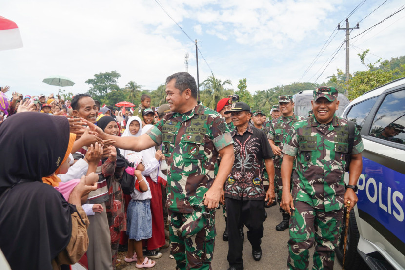 KSAD Jenderal TNI Maruli Simanjuntak, di Banyumas, Jawa Tengah. (Dok TNI AD)