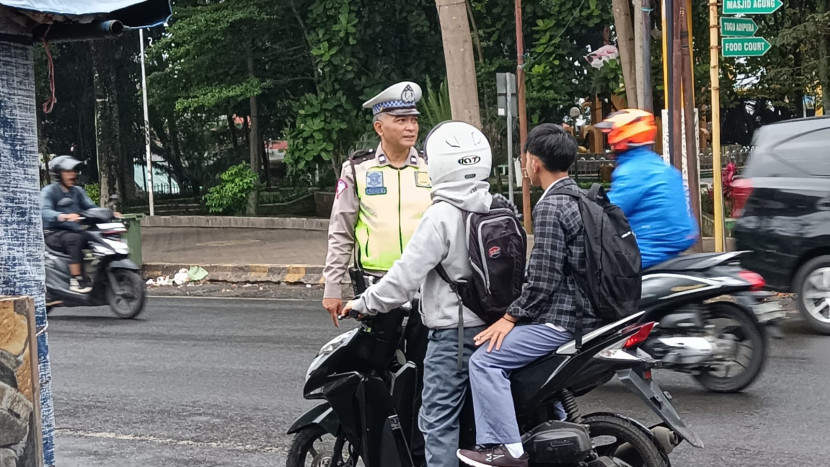 Aparat kepolisian Polres Sukabumi Kota mulai melakukan Operasi Keselamatan Lodaya 2024, Senin (4/3/2024).