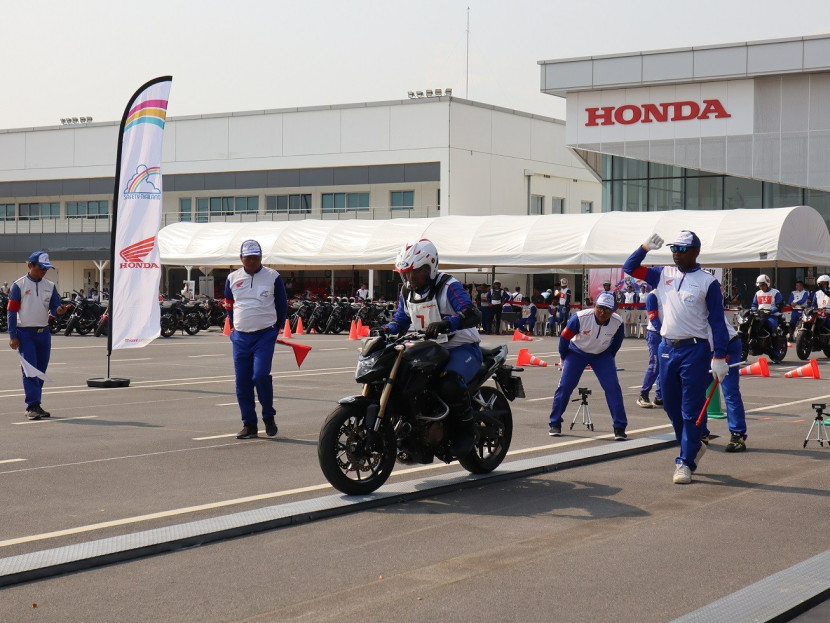 Peserta dari AHM yang mengikuti kompetisi The 2nd Asia-Oceania Honda Safety Instructor Competition 2024 di Thailand Dok. AHM