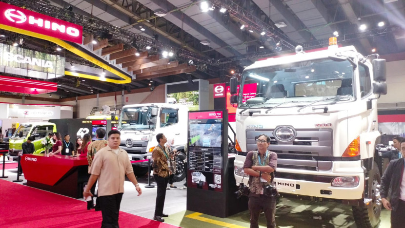 Tampak stan Hino di pameran GIICOMVEC 2024.      Dok. Motoresto.id