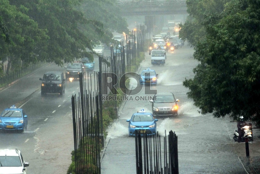 Hujan lebat di Jakarta/ilustrasi. (Foto: republika.co.id)