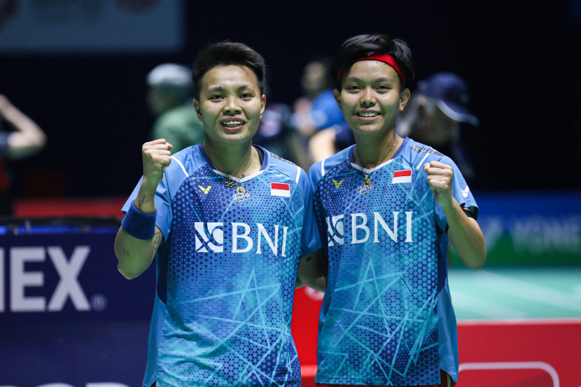 Pasangan ganda putri Apriyani Rahayu/Siti Fadia Silva Ramadhanti. Dalam jadwal hari pertama babak pertama Swiss Open 2024, sebanyak enam wakil Indonesia akan bertanding hari ini.