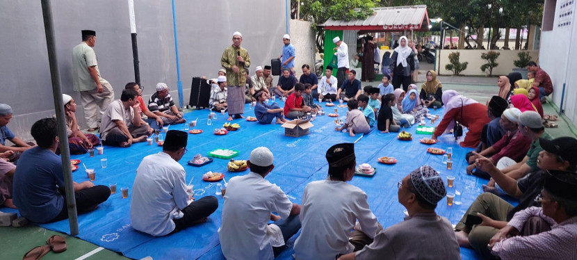 Doa Hari ke-16 Puasa Ramadhan Agar Diberikan Teman Terbaik