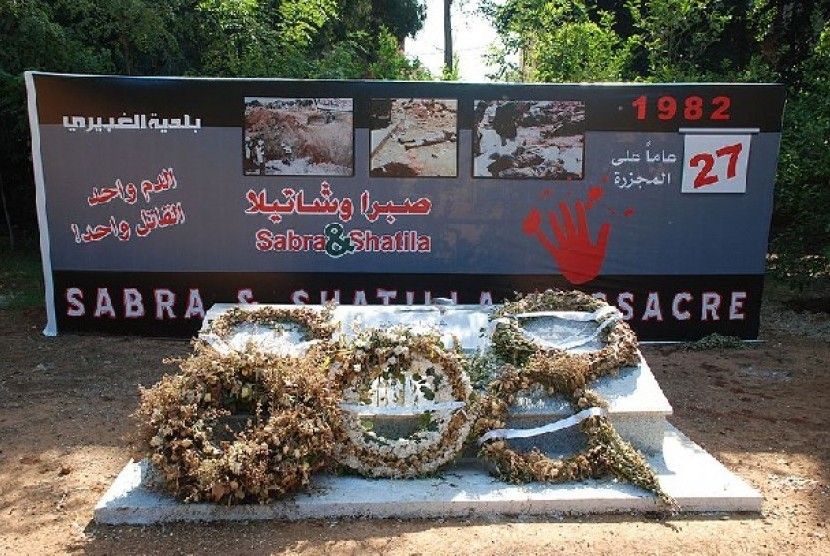 Monumen tragedi pengungsi Palestina di Kamp Sabra dan Shatila yang berada di Lebanon selatan karena diserang pasukan Israel pada tahin 1982.